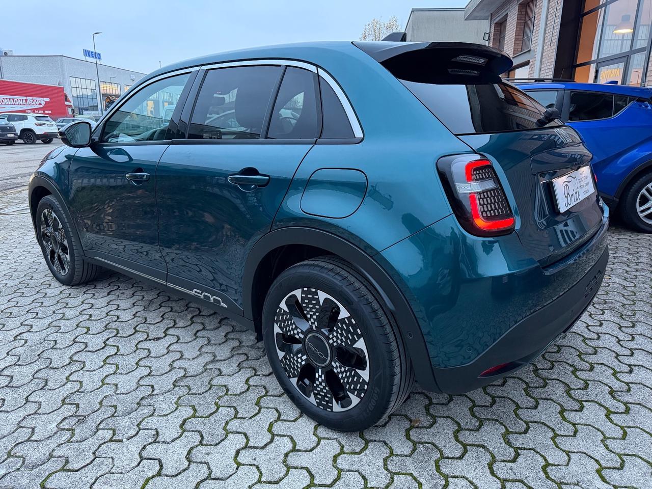 Fiat 600 Hybrid 100 CV DCT MHEV La Prima