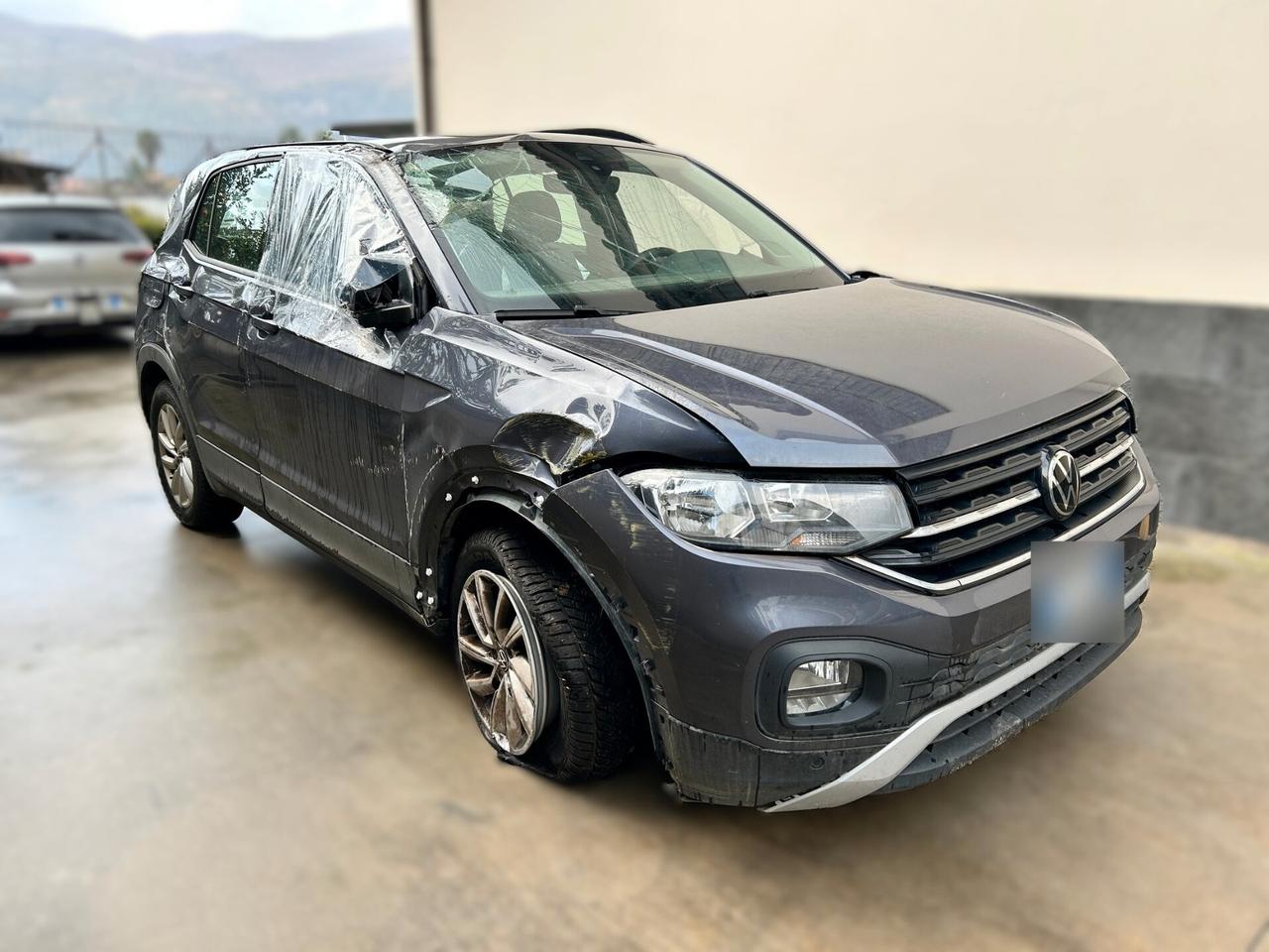 VW T-Cross 1.0 TSI 110CV DSG - 2024 - Incidentata