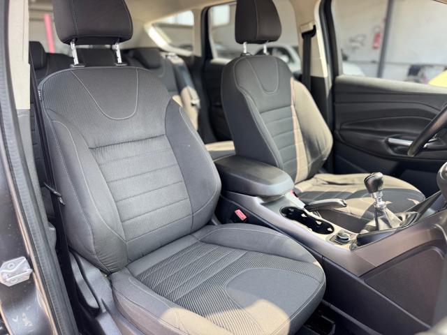 FORD Kuga 2.0 TDCI 120 CV S&S 2WD Titanium