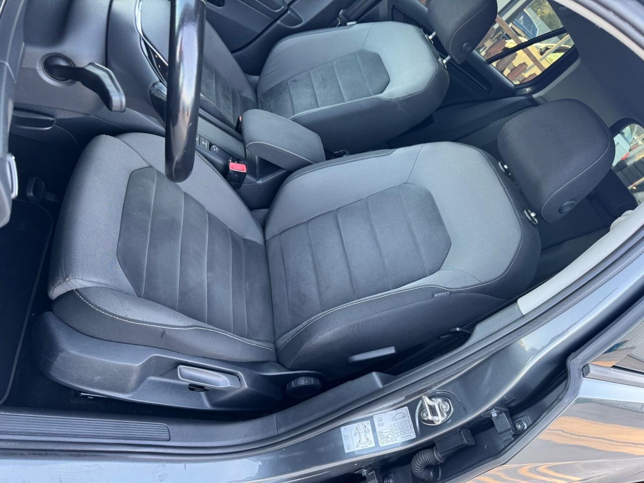 Volkswagen Golf 1.6 TDI 115 CV 5p. Executive BlueM