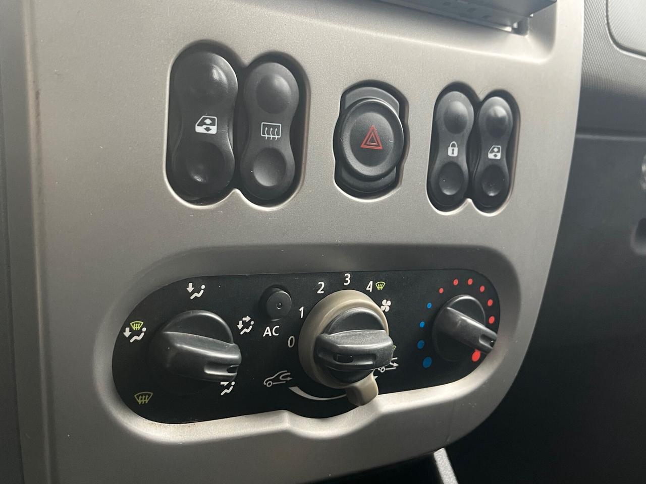Dacia Sandero 1.4 8V GPL