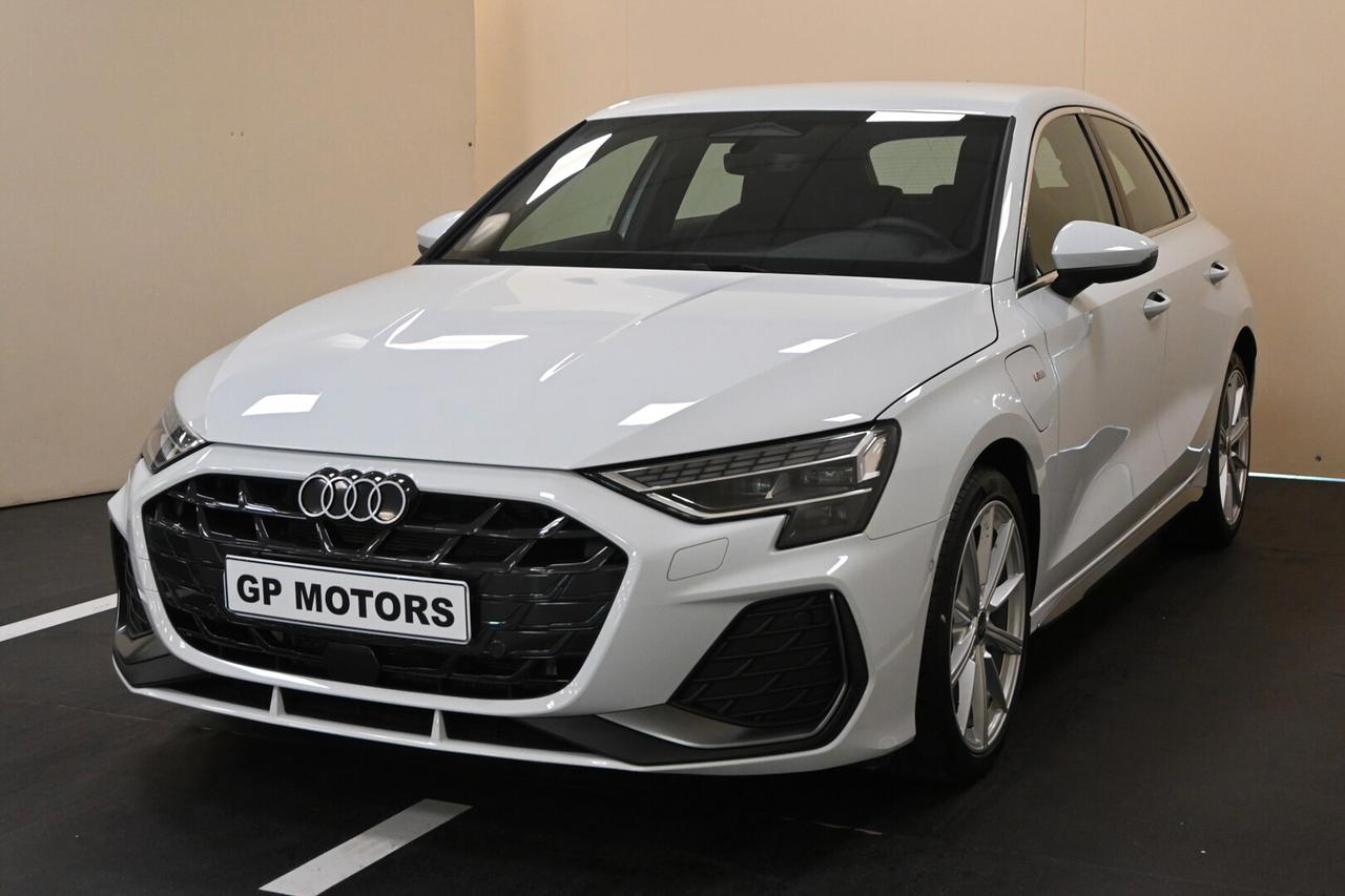 AUDI A3 4ª serie A3 SPB 40 TFSI e S tronic S l...