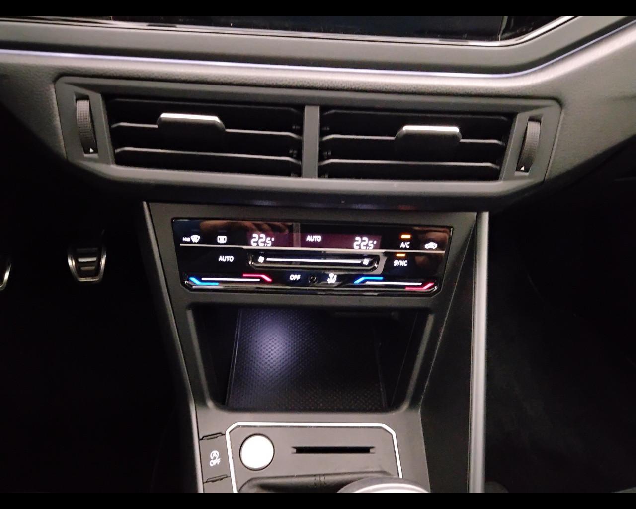 VOLKSWAGEN Taigo - Taigo 1.0 tsi R-Line 110cv