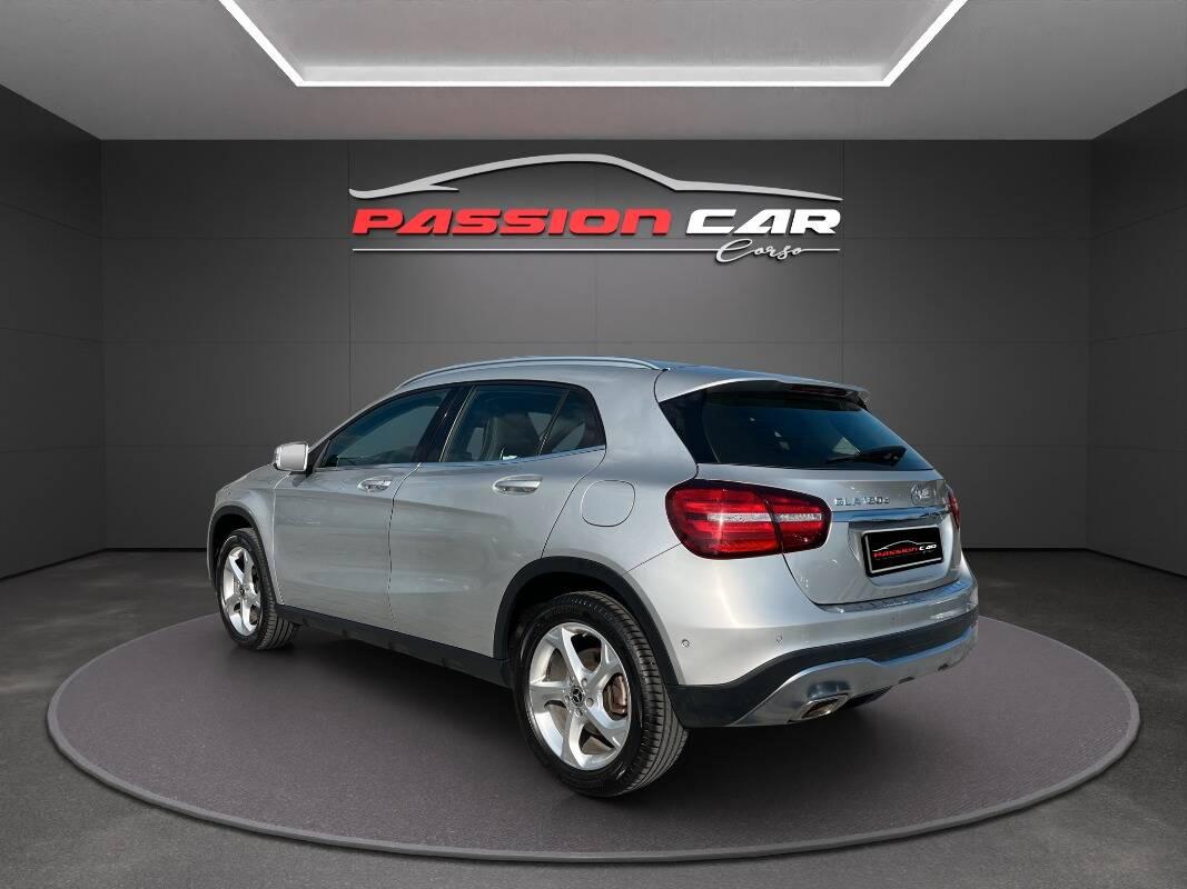 Mercedes Classe GLA 180 d Business