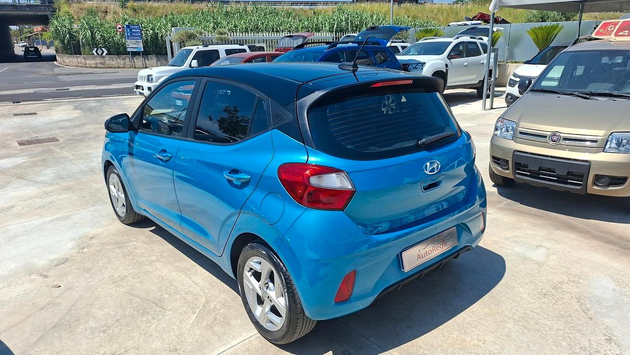 Hyundai i10 1.0 Benzina con telecamera 2020