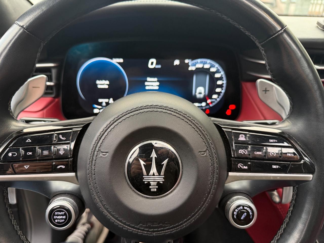 Maserati Grecale Grecale 2.0 mhev Modena 330cv auto Elettrica/Benzina