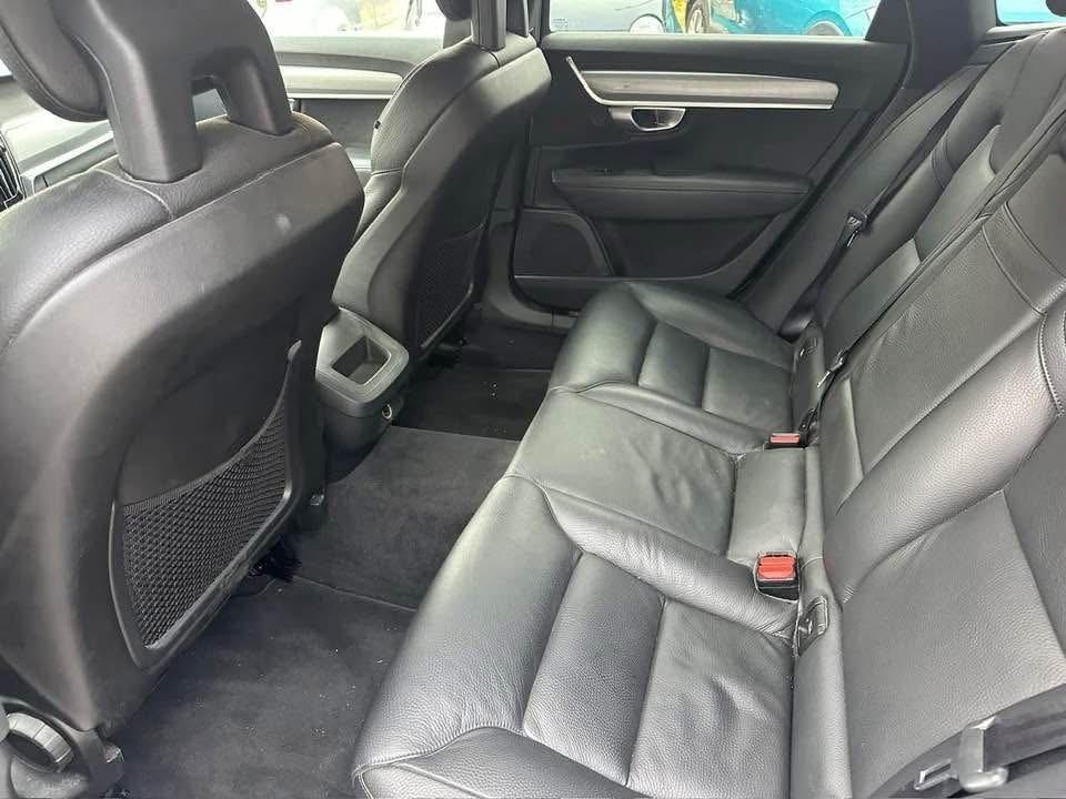 Volvo V90 D4 Business Plus