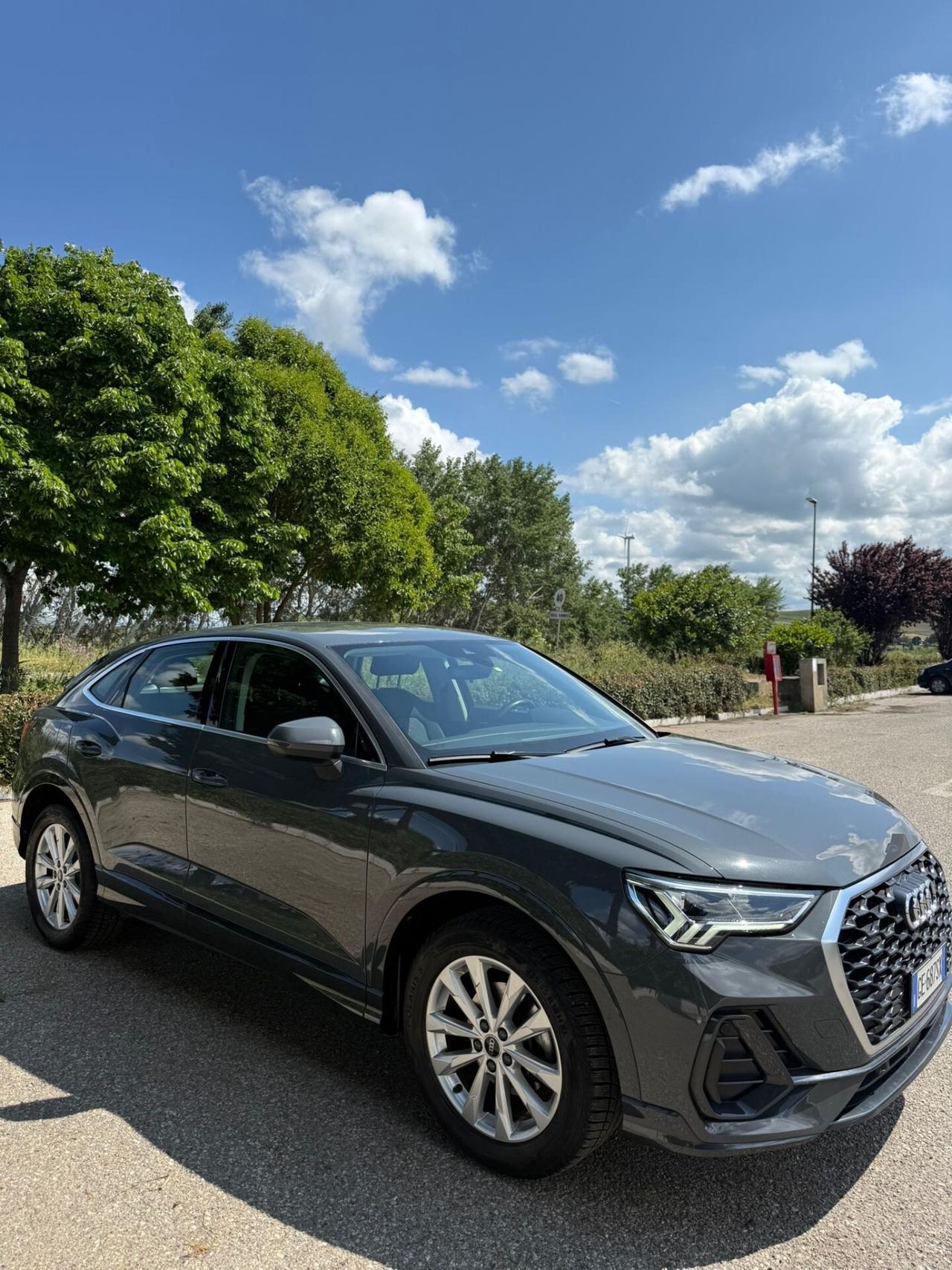 Audi Q3 SPB 35 TDI quattro S tronic Business Plus