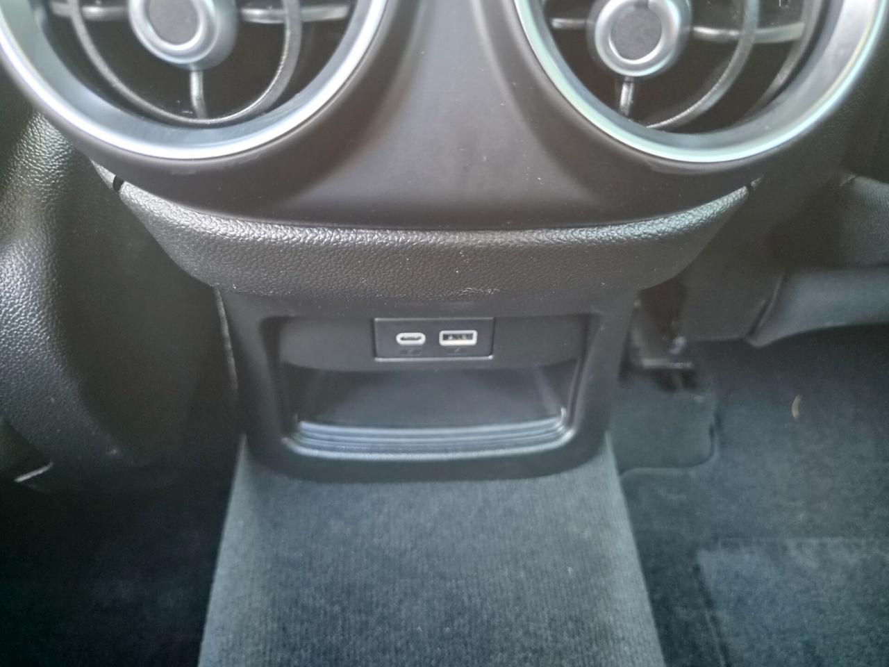 Alfa Romeo Stelvio 2.2 Turbodiesel 210 CV AT8 Q4 Sprint