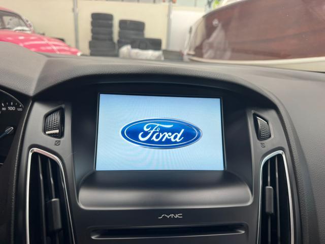 FORD Focus 1.5 TDCi 120 CV Start&Stop Powershift SW Titanium