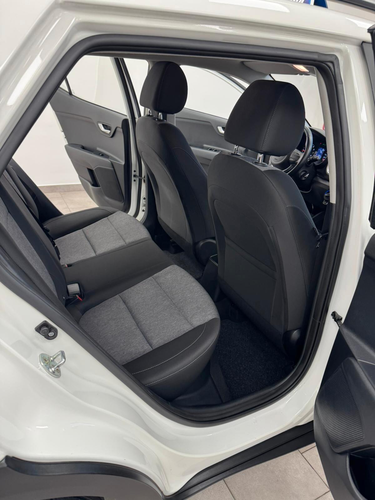 Kia Stonic 1.2 DPI Style