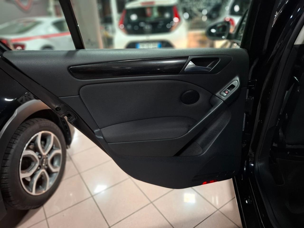 Volkswagen Golf 6 1.2 benzina Neopatentato