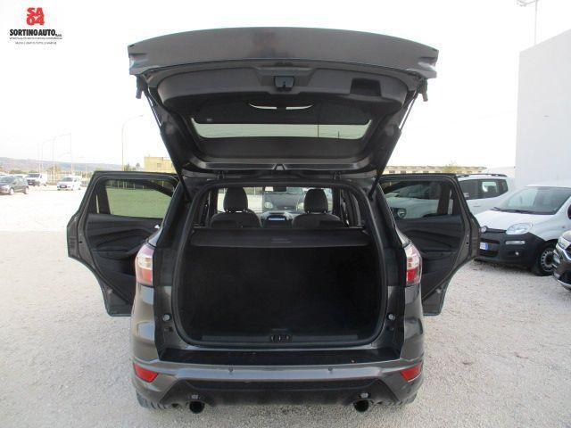 FORD Kuga 1.5 TDCI 120cv S&S 2WD ST-Line KM90000