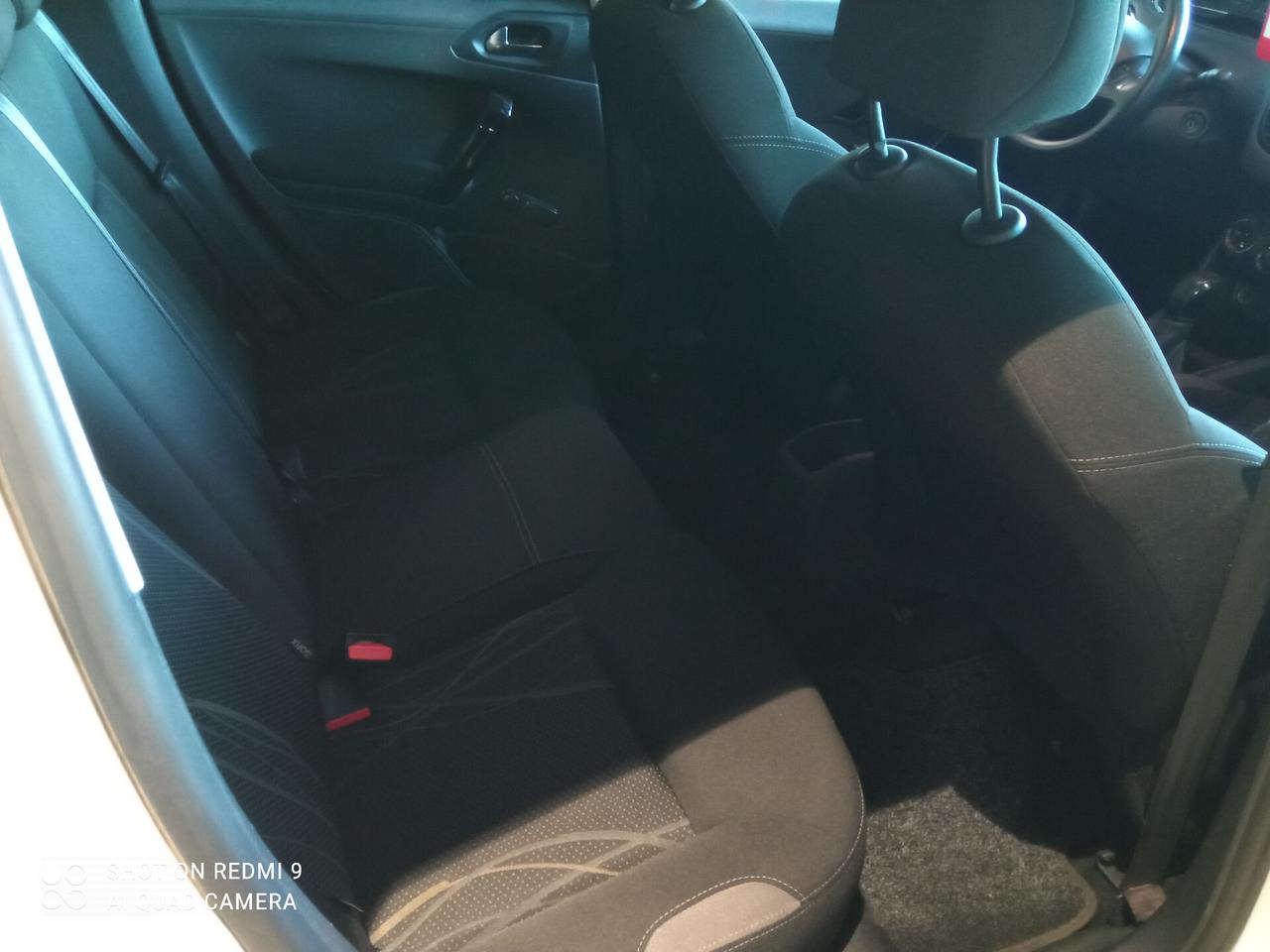 Peugeot 208 1.4 HDi 68 CV 5 porte Allure NEOPATENTATI