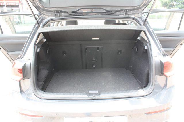 VOLKSWAGEN Golf 1.0 eTSI EVO DSG Life