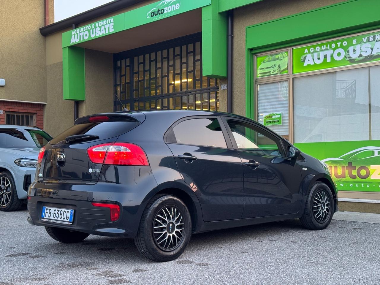 Kia Rio 1.2 Benzina 5p. NEOPATENTATI 85 CV