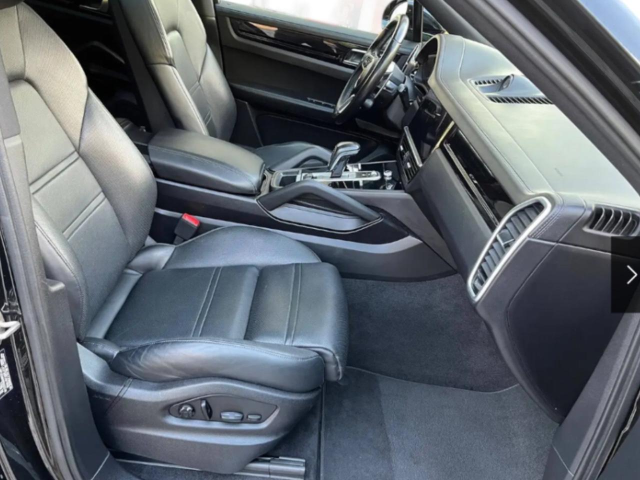 Porsche Cayenne 3.0 V6 Platinum Edition 4x4 Perfetta