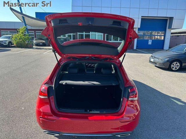 MERCEDES-BENZ A 180 A 180 d Sport auto - FS929SH