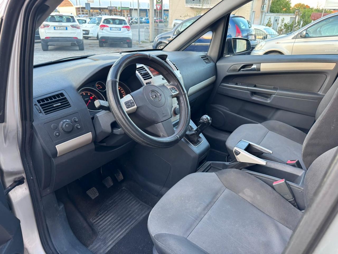 Opel Zafira 1.6 16V ecoM 94CV Cosmo