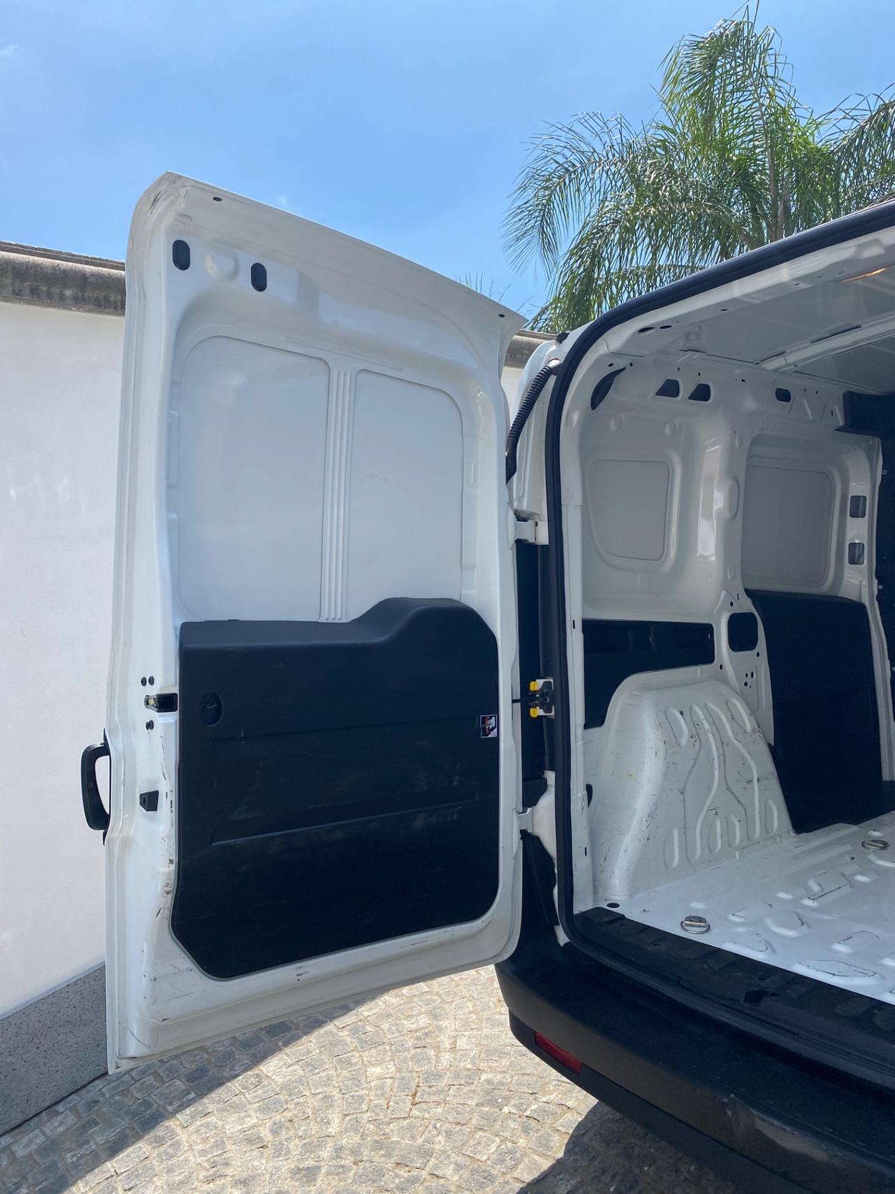 Fiat Doblo Doblò 1.6 MJT 105CV S&S PC-TN Cargo Business