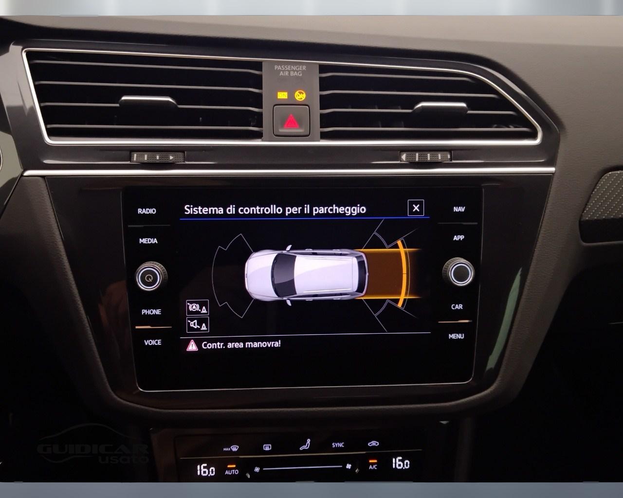 VOLKSWAGEN Tiguan II 2021 - Tiguan 2.0 tdi R-Line 4motion 150cv dsg