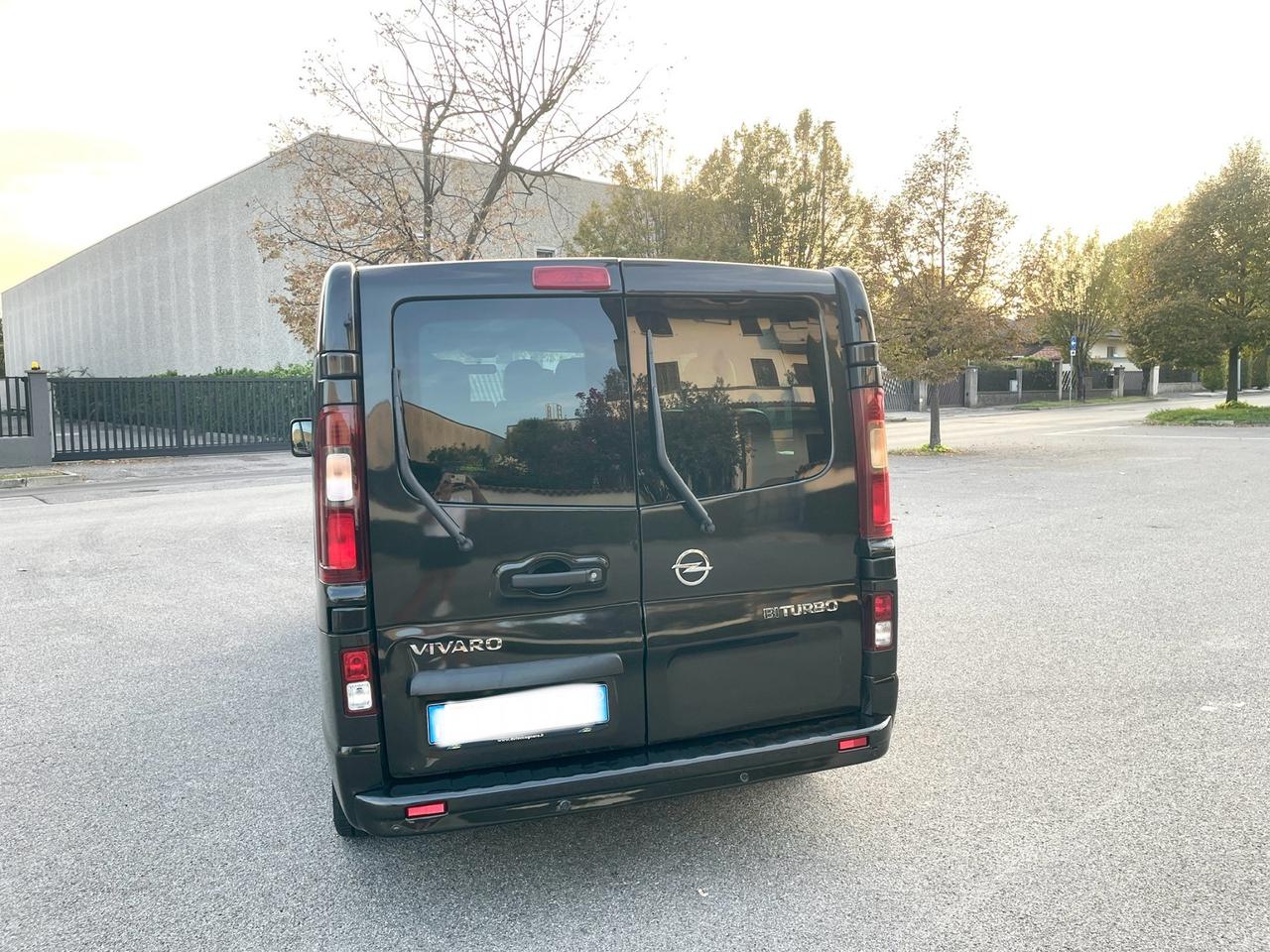 Opel Vivaro 27 1.6 BiTurbo S&S EcoFLEX PC-TN Combi 9 Posti 2015