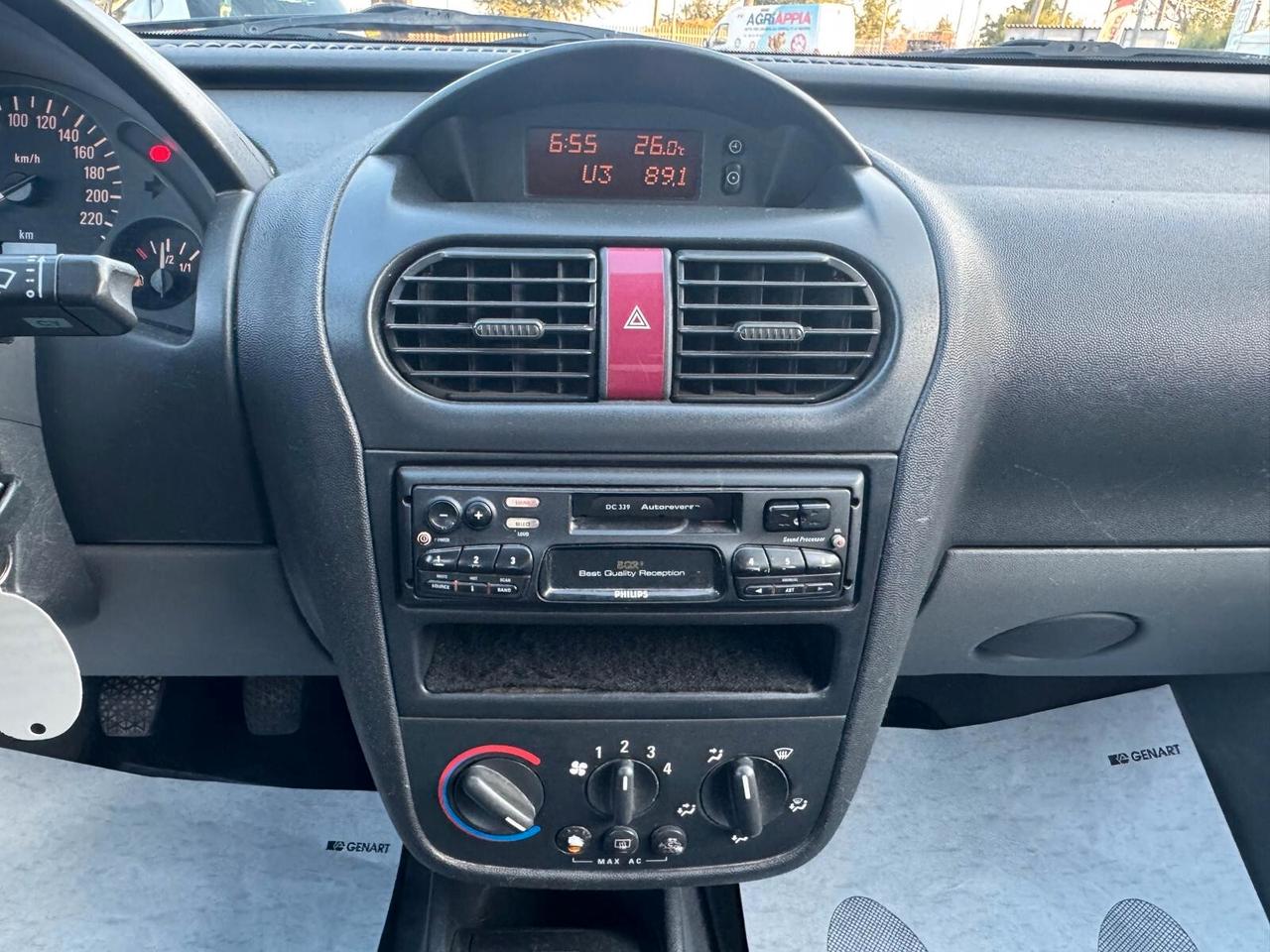 Opel Corsa 1.2 BENZ 75CV 5P UNIPRO 2002