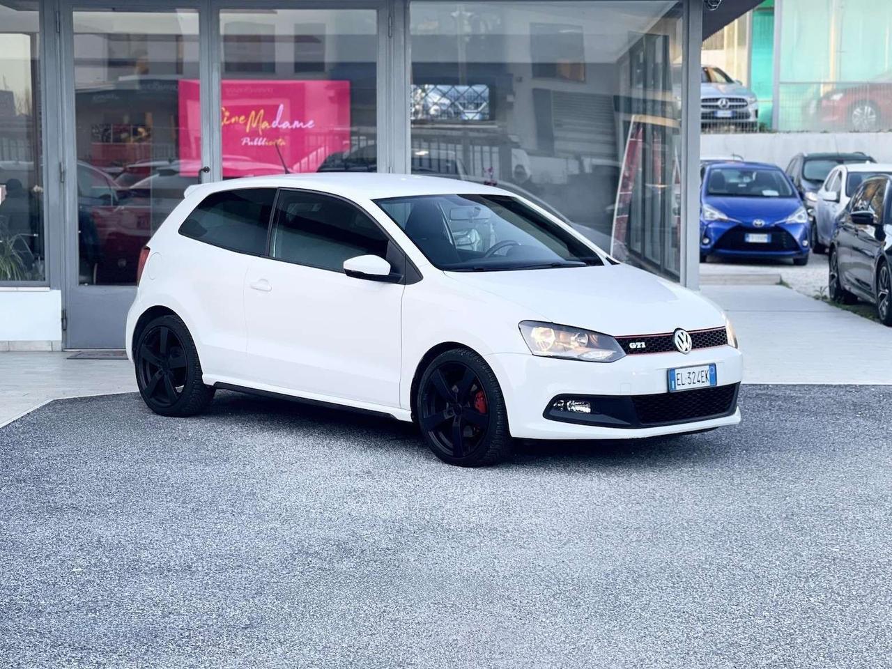 Volkswagen Polo 1.4 GTI Benzina 180CV Auto E5 - 2012