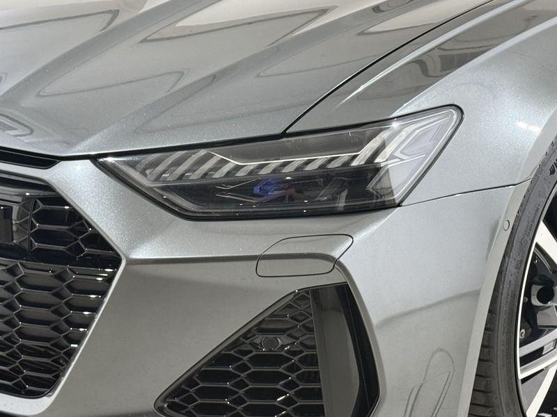 Audi RS6 4.0 quattro tiptronic