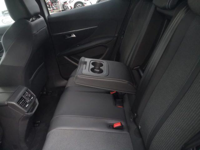 PEUGEOT 3008 BlueHDi 130 S&S Allure