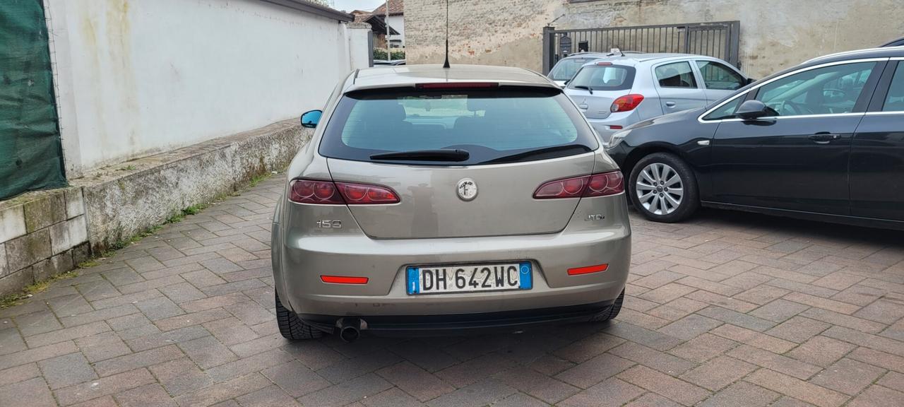 Alfa Romeo 159 1.9 JTDm Sportwagon