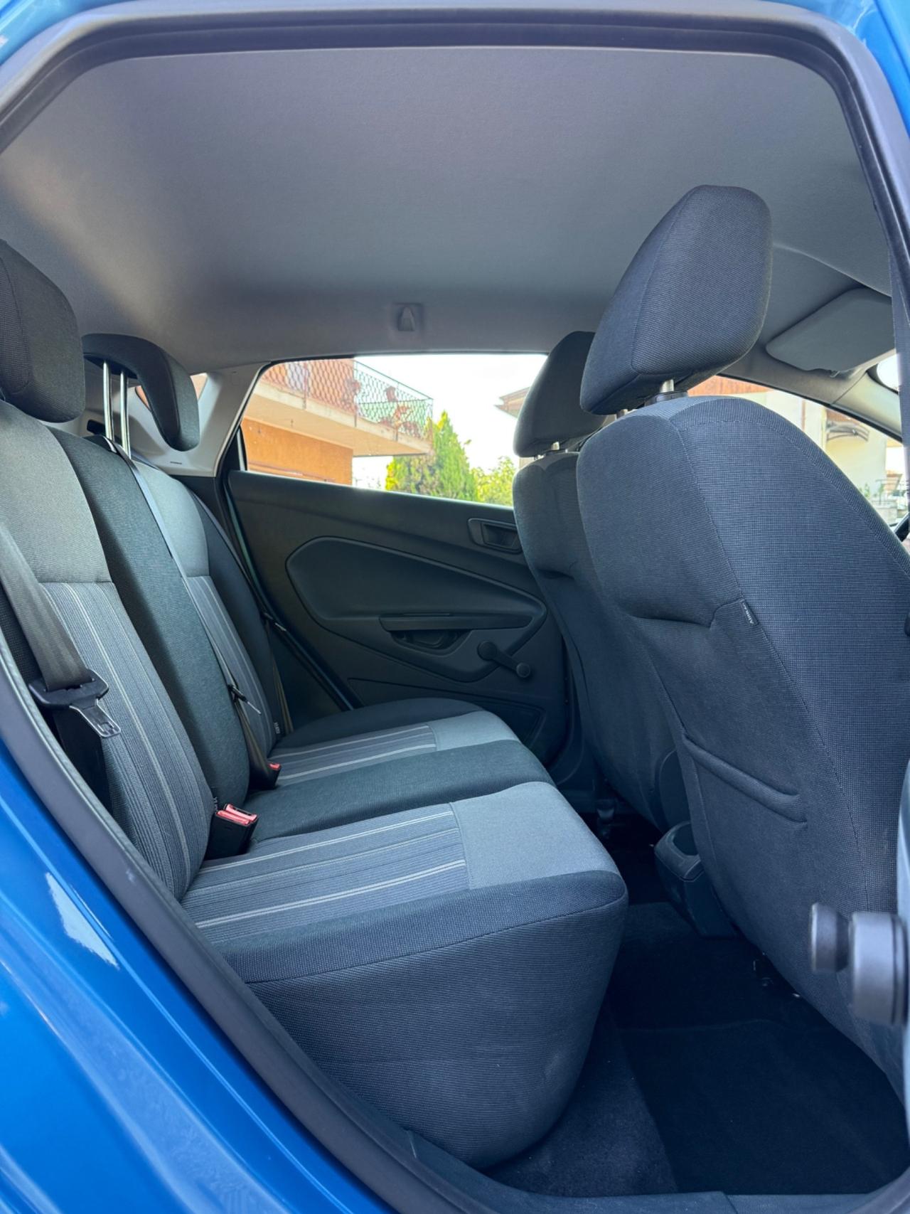 Ford Fiesta 1.2 82 CV 5 porte Titanium ok neopatentati
