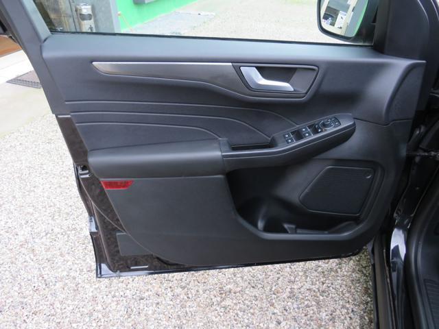 FORD Kuga 1.5 EcoBoost 150 CV 2WD Titanium