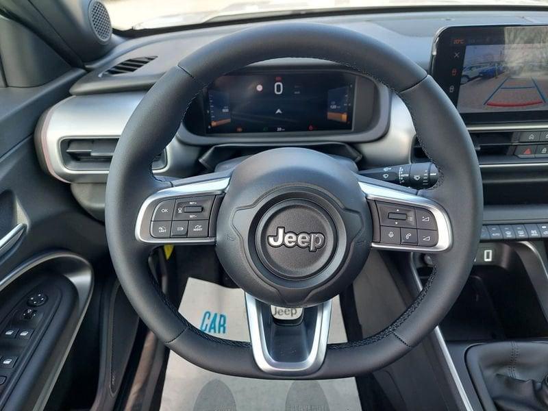 Jeep Avenger 1.2 T Summit + Infotainment pack