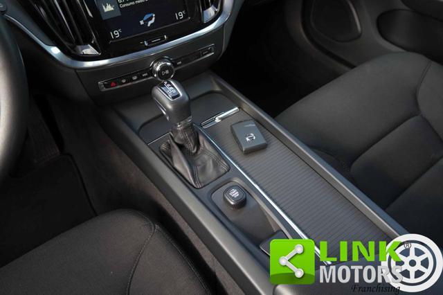 VOLVO V60 2.0 D3 150 CV Geartronic Business 2020 - 78.000KM
