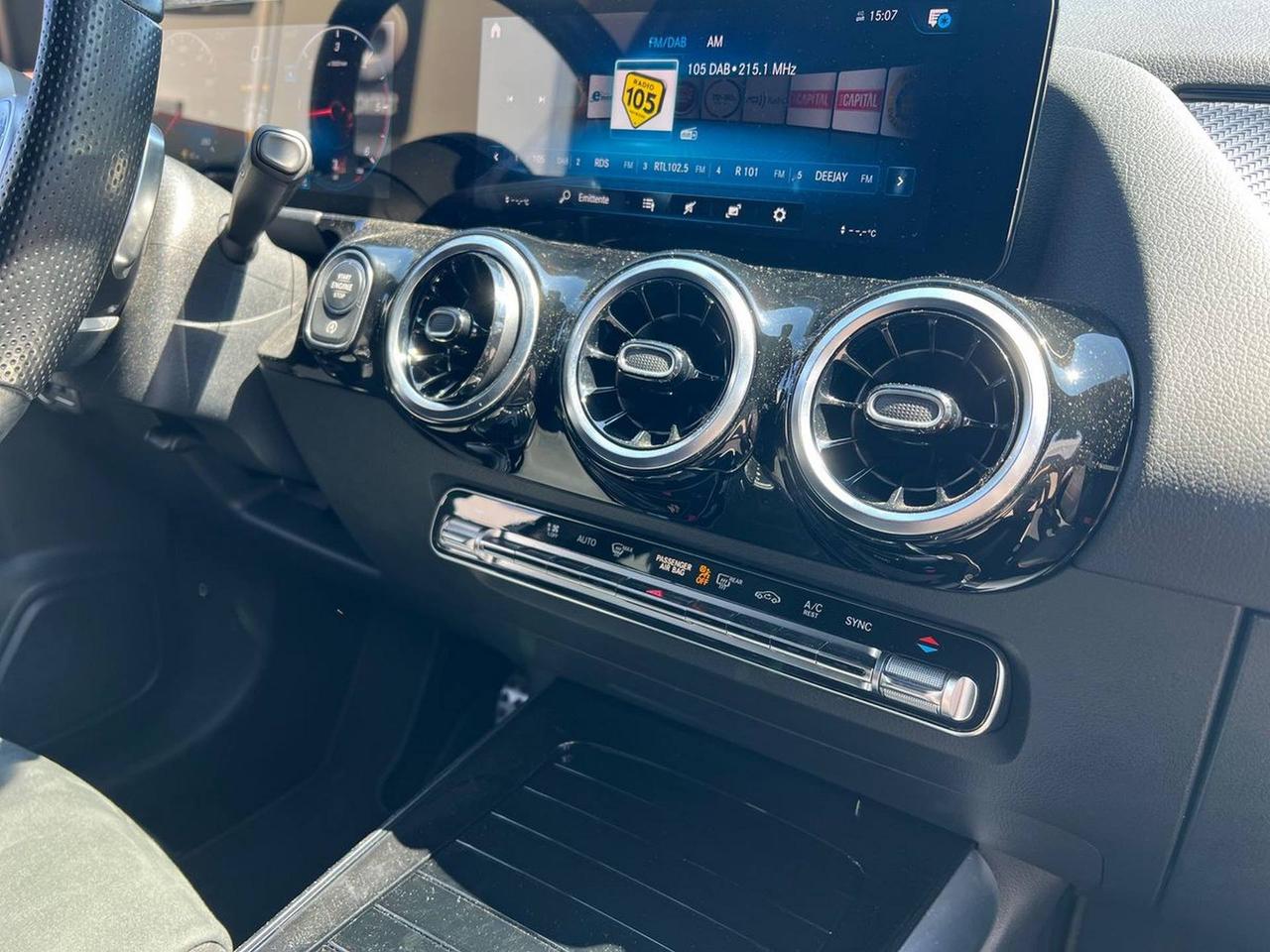 Mercedes-Benz GLA 200 d Premium auto