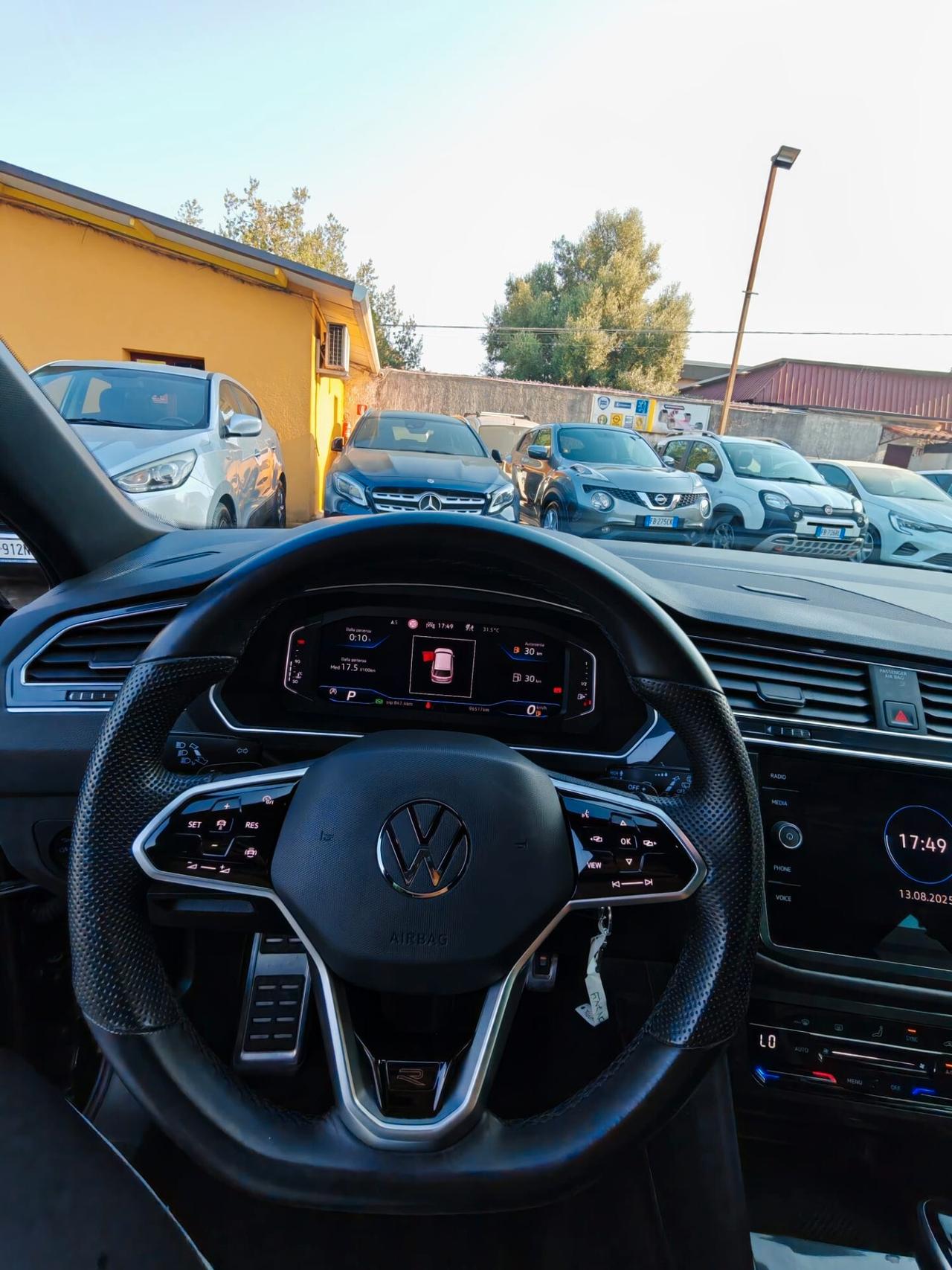 Volkswagen Tiguan 2.0 TDI 150 CV SCR DSG 4MOTION R-Line