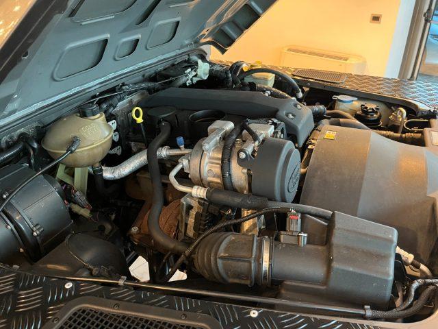 LAND ROVER Defender 90 2.4 TD4 SOFT TOP 122CV RESTOMOD