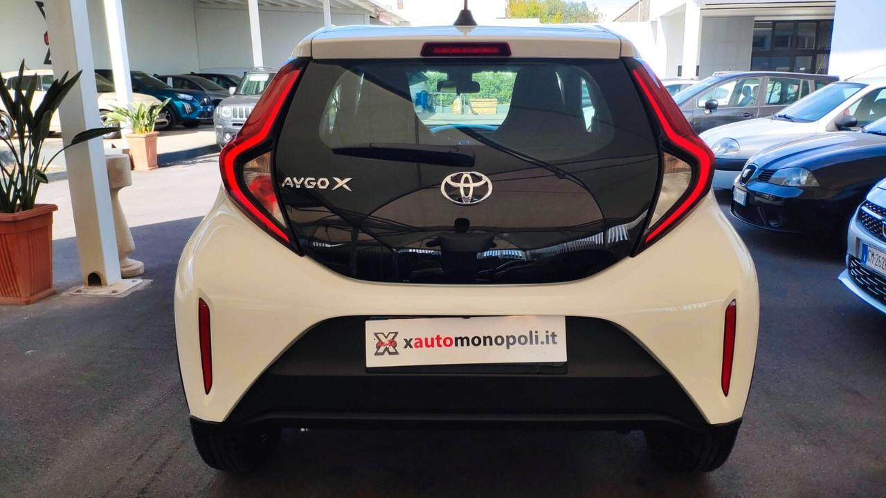 Toyota Aygo X 1.0 VVT-i 72 CV 5 porte KM 0