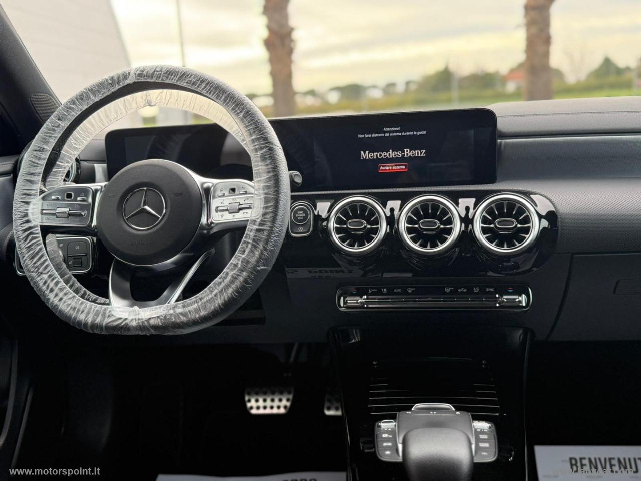 MERCEDES-BENZ A 180 d Automatic Premium NIGHT PACK LUCI