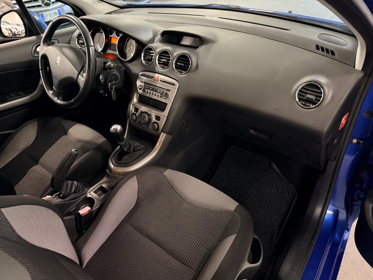 Peugeot 308 1.4 VTi 98CV 5p. Premium