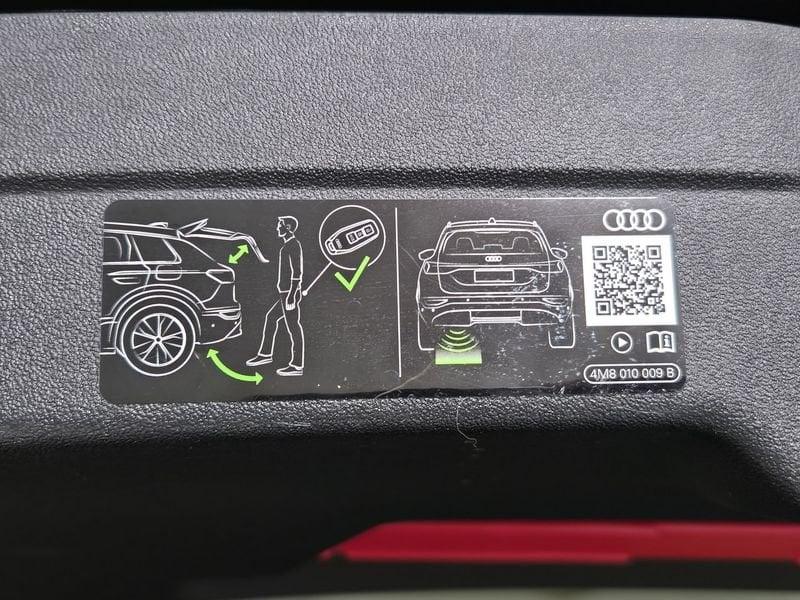 Audi A6 VI 2025 Avant Avant 2.0 e-hybrid S line edition quattro 299cv