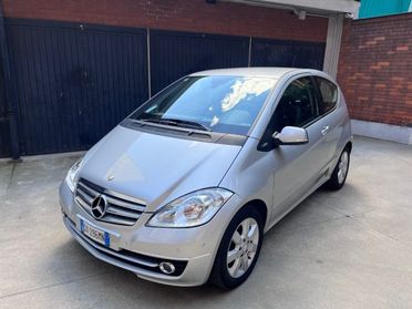 MERCEDES-BENZ A 180 CDI Coupé Elegance unico proprietario solo 80.000
