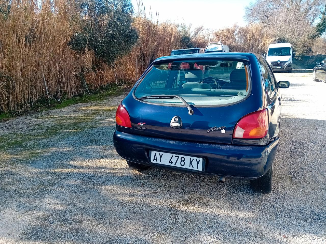 Ford Fiesta 1.2i 16V cat 3 porte Techno