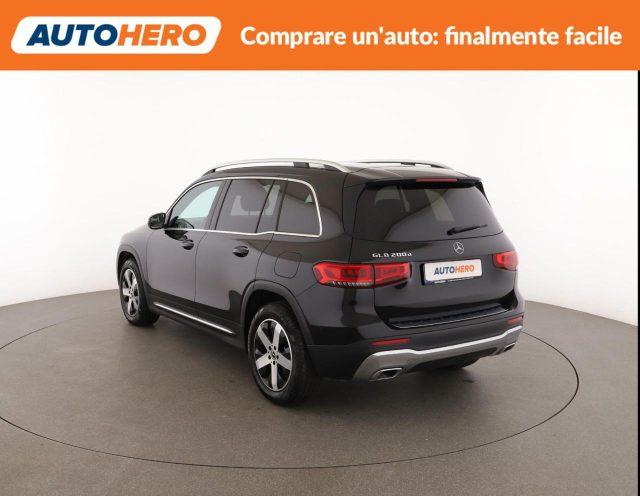 MERCEDES-BENZ GLB 200 d Automatic Premium