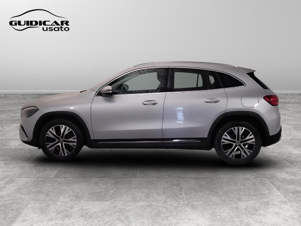 Mercedes-Benz GLA-H247 2023 - GLA 180 d Progressive Advanced auto