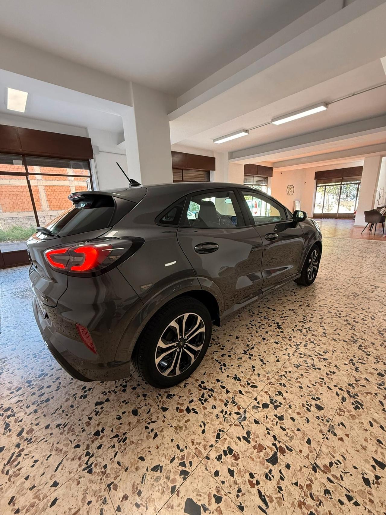 Ford Puma 1.0 EcoBoost Hybrid 125 CV S&S ST-Line