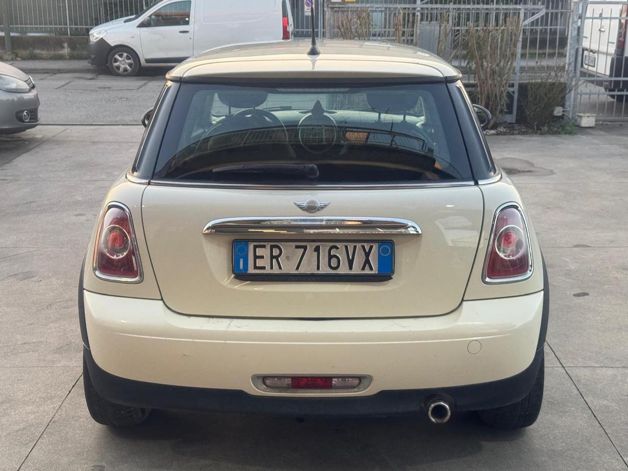 Mini Mini 1.6 16V One D