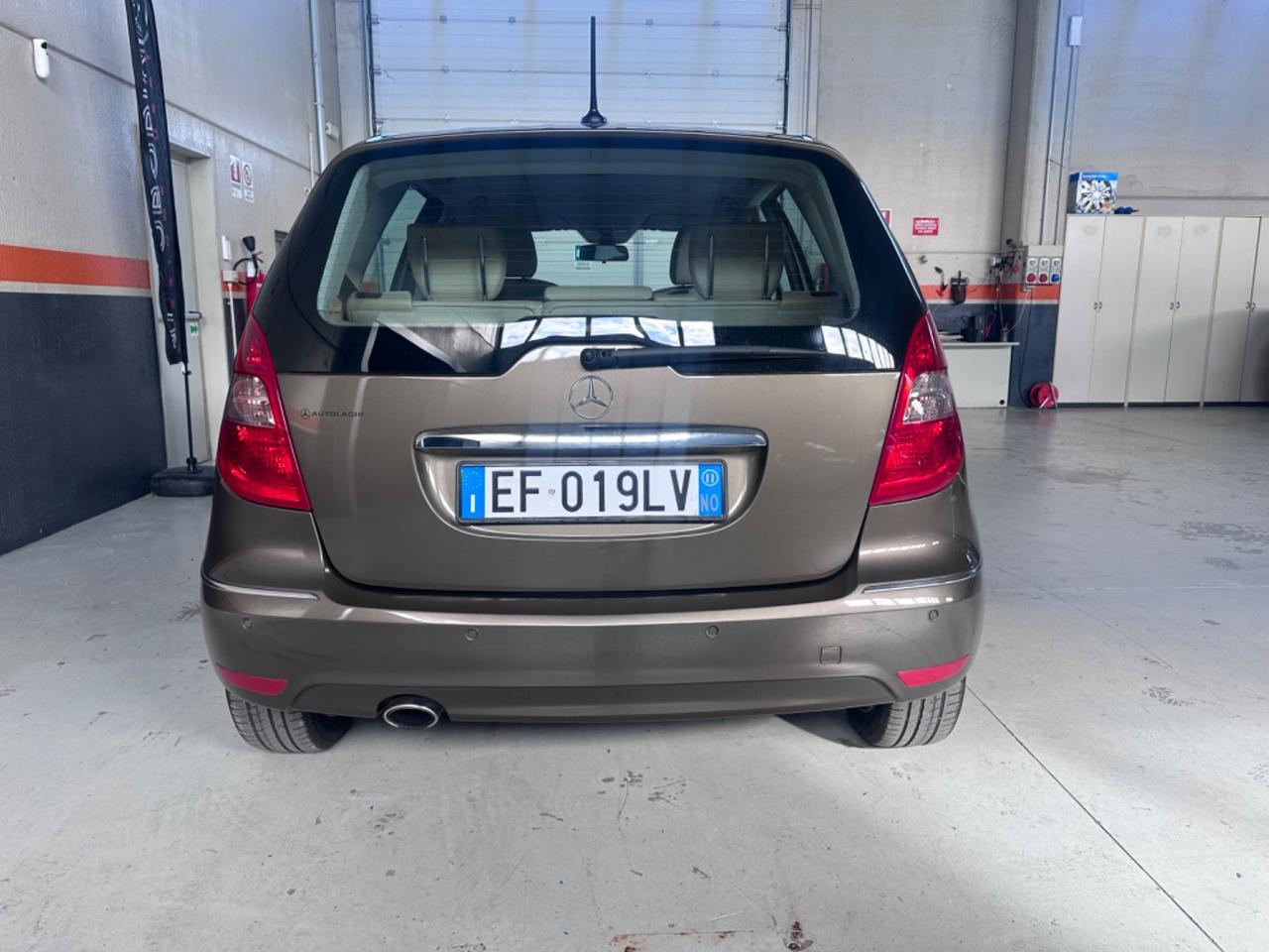 Mercedes-benz A 160 BlueEFFICIENCY Elegance
