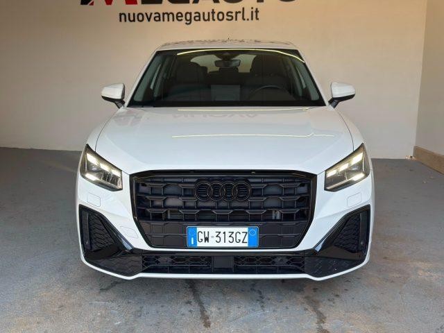 AUDI Q2 30 TDI S line Edition